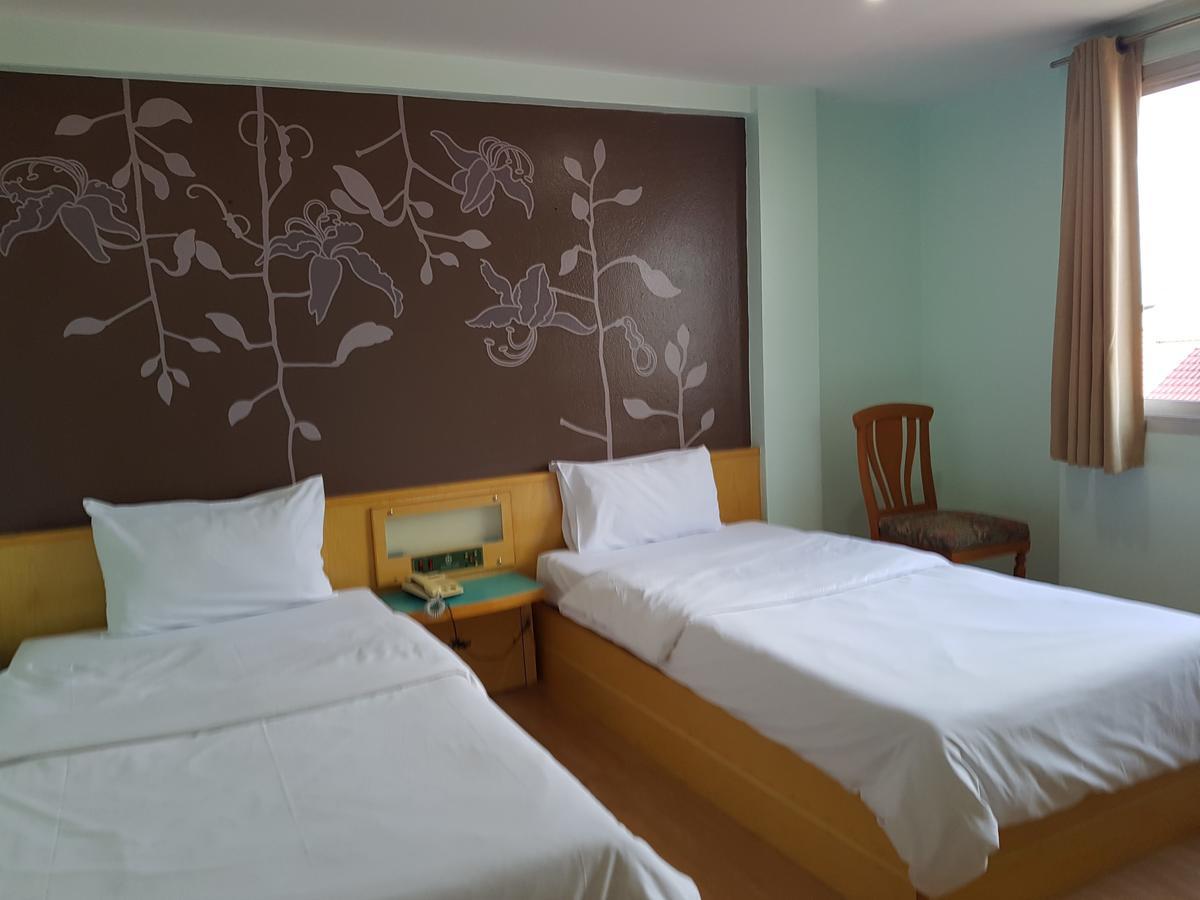 K.S.Pavilion Hotel Nakhonratchasima Exteriör bild