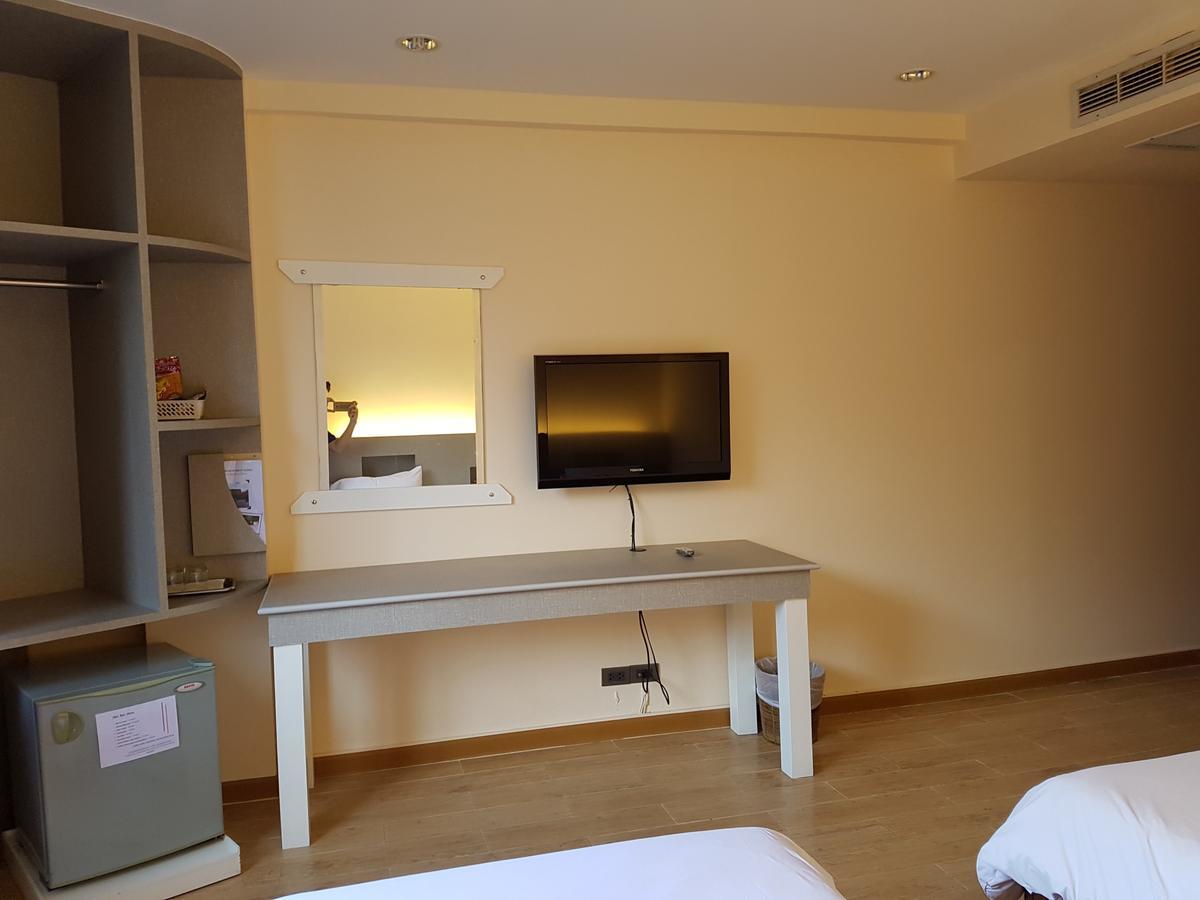 K.S.Pavilion Hotel Nakhonratchasima Exteriör bild
