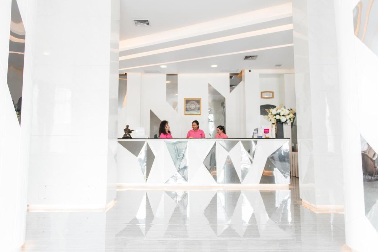 K.S.Pavilion Hotel Nakhonratchasima Exteriör bild